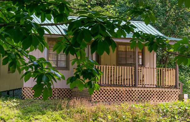 Tennessee Cabin exterior at Adventure Bound Gatlinburg